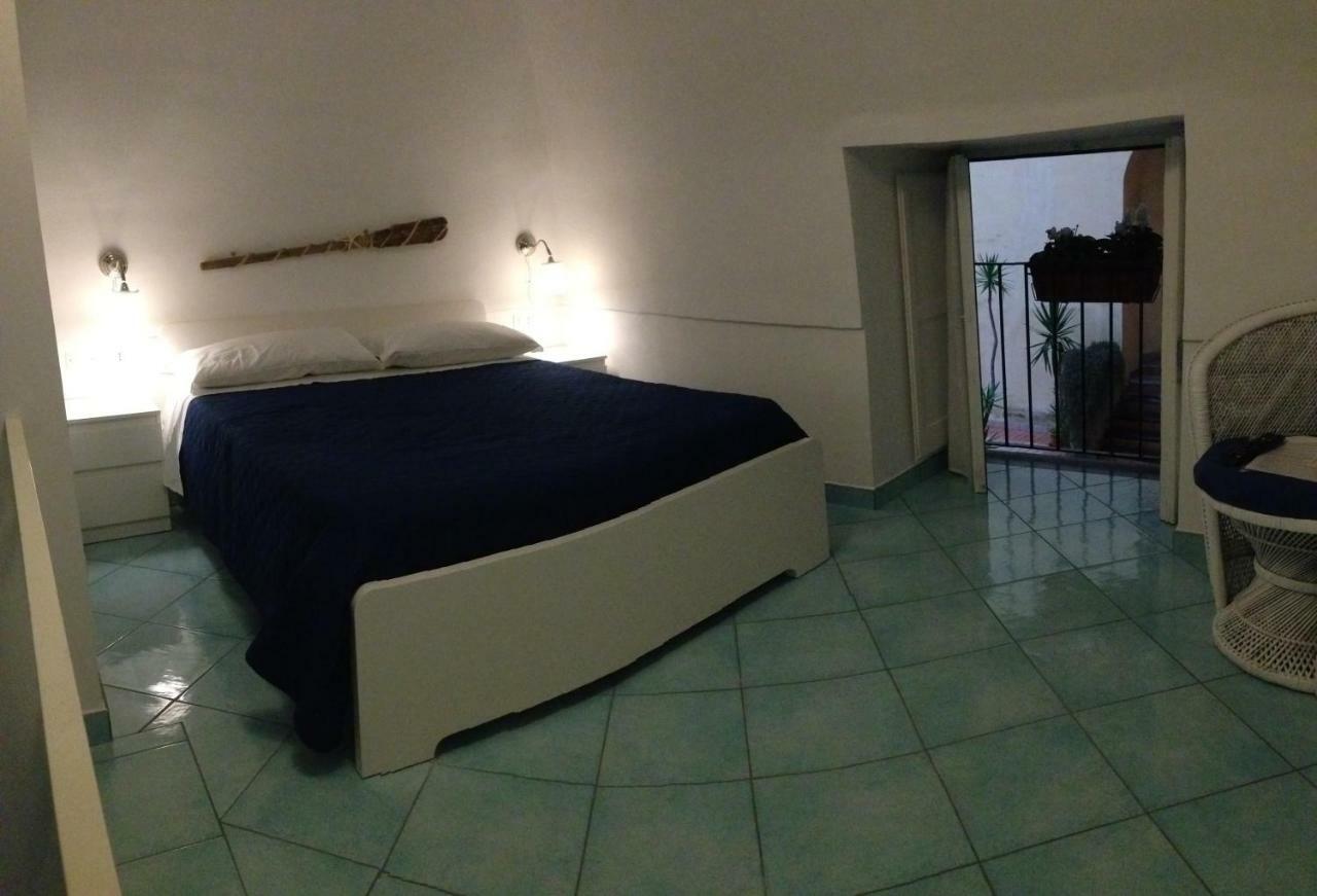 B&B La Grotta Marina 비코에쿠엔세 외부 사진